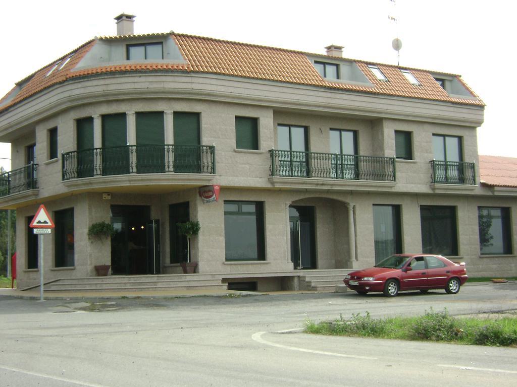 Hostal Santa Baia Ribadumia Exterior photo